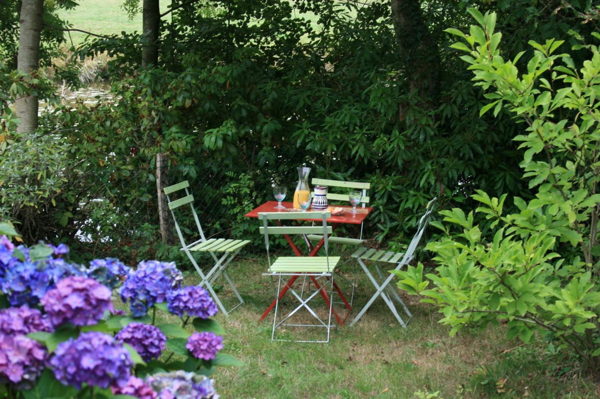 Au Pont Ricoul Bed & Breakfast Saint-Pierre-de-Plesguen Exterior photo
